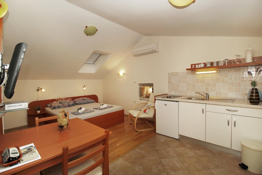 Apartments Caralipeo マカルスカ エクステリア 写真